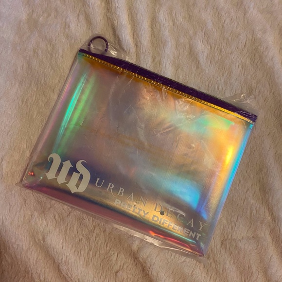 Urban decay holographic Pretty Different  bag - Picture 1 of 5